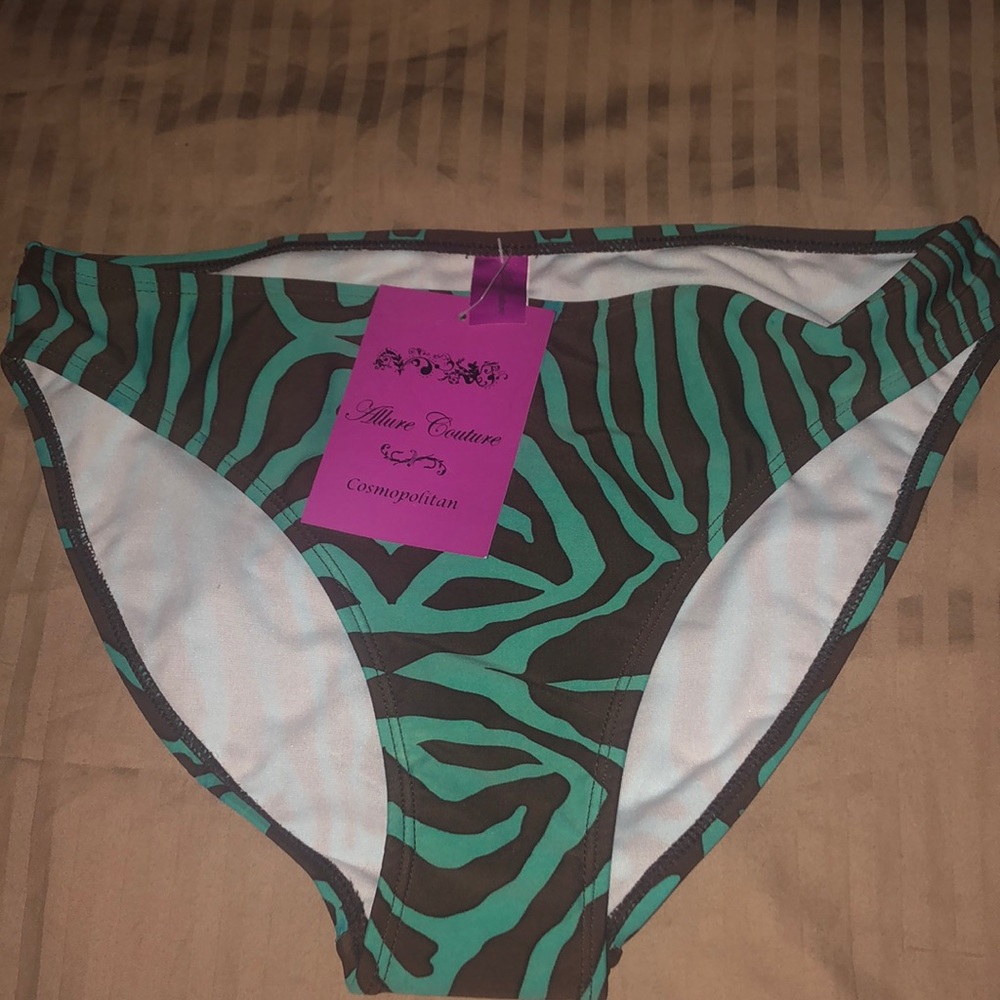 Women’s Swim Wear Bottom Only Size 10